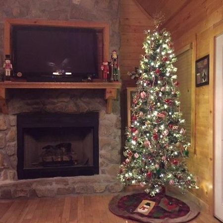 Majestic Springs Lodge Cabin McCookville Exterior foto